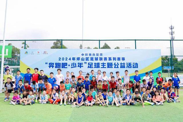 李弘权21分上海大胜广东 张宁21分山西负同曦